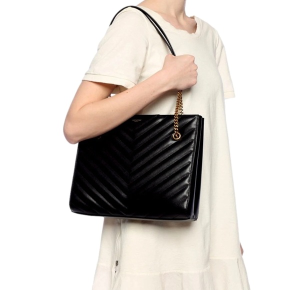 Saint Laurent Grain de Poudre Matelasse Chevron Medium Tribeca Shopping Bag - Picture 2 of 10